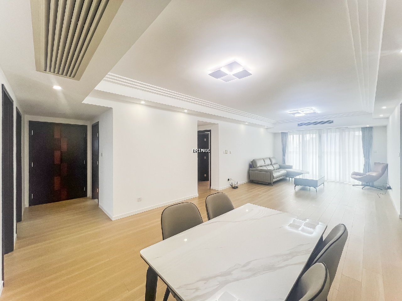 Maison Des Artistes - Image 2