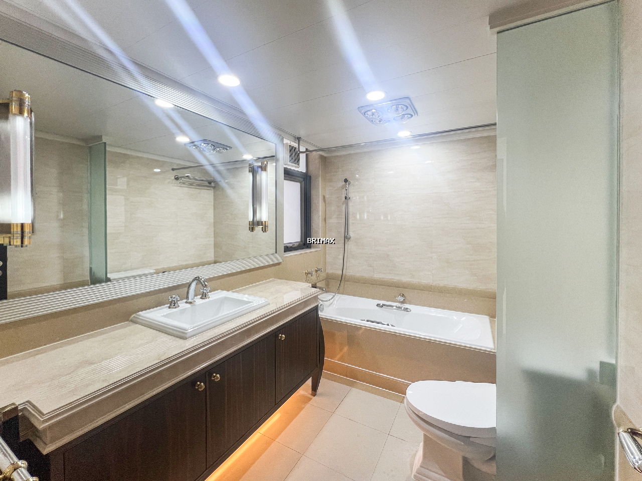 Maison Des Artistes - Image 7