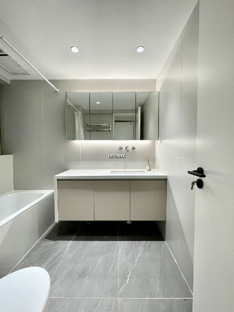 One Park Avenue - Image 10